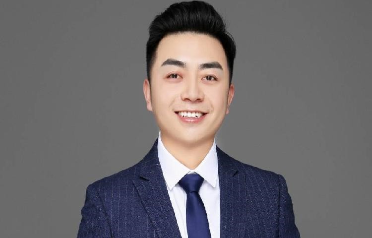 杨璞